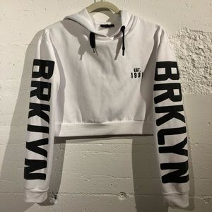 TopShop Sm/Med White Cropped BRKLYN Hoodie